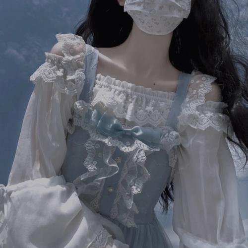 云初了了知我意